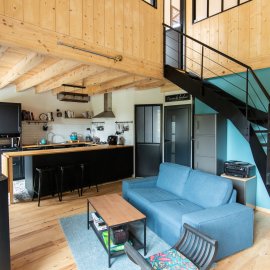 Bordeaux Bastide, loft en duplex avec studio indépendant et terrasse, usage mixte, proche Tram A